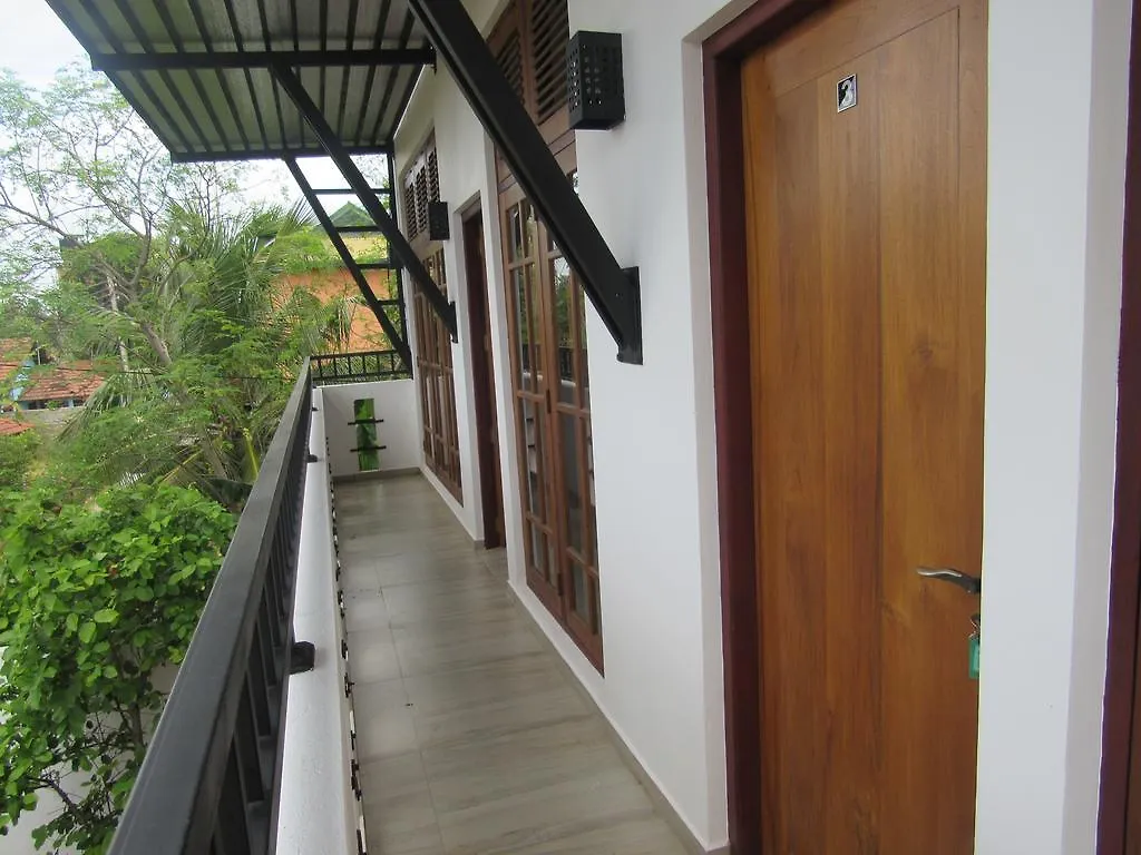 Good Luck Hotel Negombo 0*,