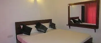 Guest house Good Luck Hotel Negombo Sri Lanka